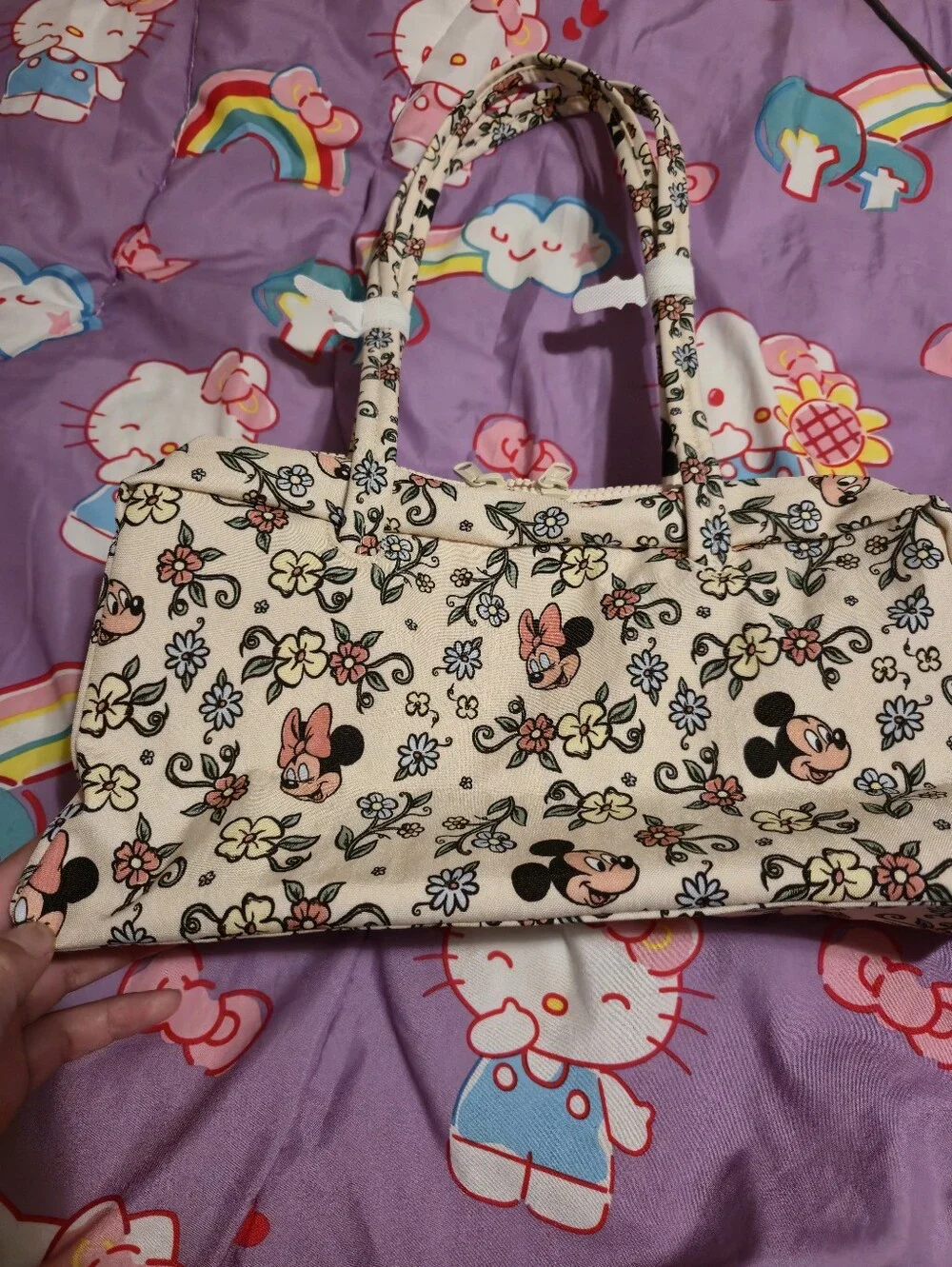 Baggu Mickey And Minnie Bowler - Picture 2 of 5